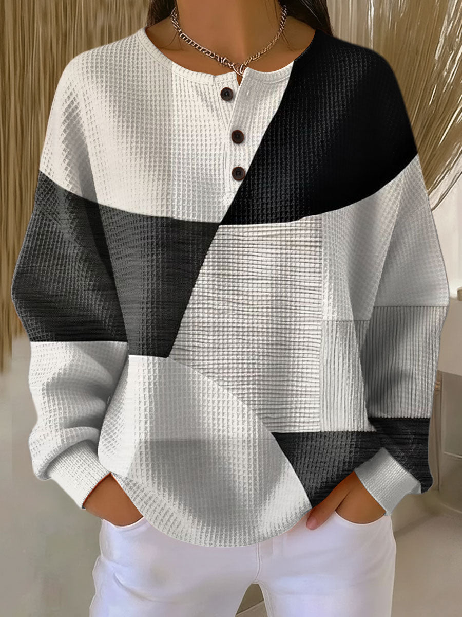 Laresa | Warm sweatshirt with Modern Design