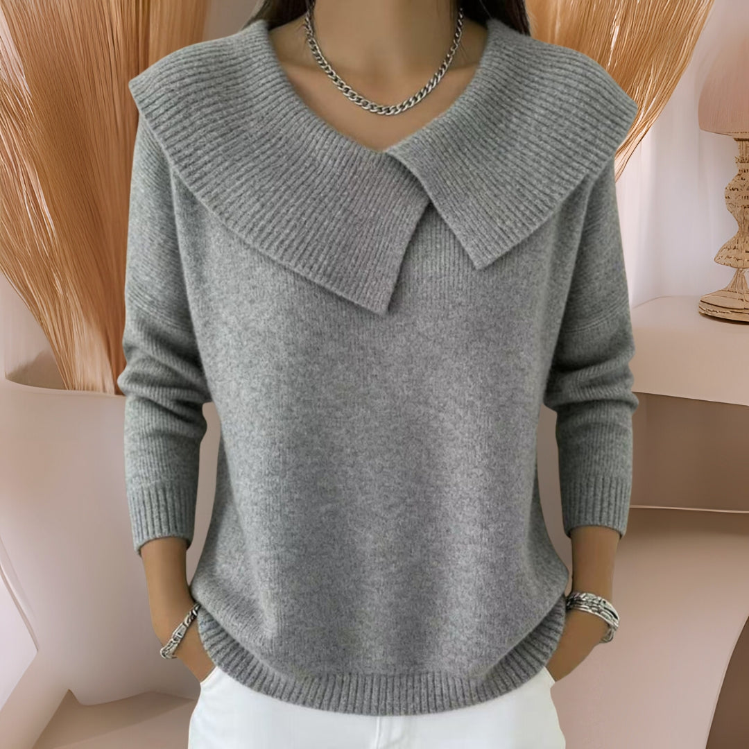 Cassidy™ | Knit Sweater with Soft Collar