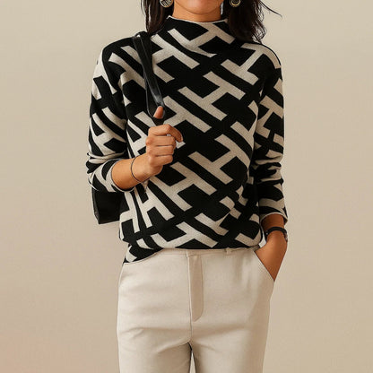 Livia | Elegant Sweater with Graphic Design
